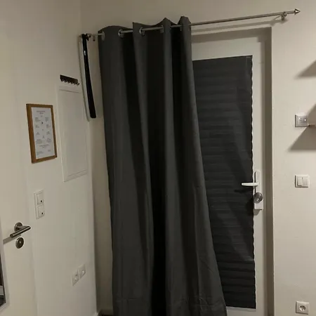 Modernesminizimmer-Stadtnah-Selfcheckin-Parkplatz Nuremberg Exterior photo